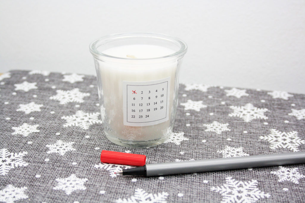 minimalistička kalendar svijeća